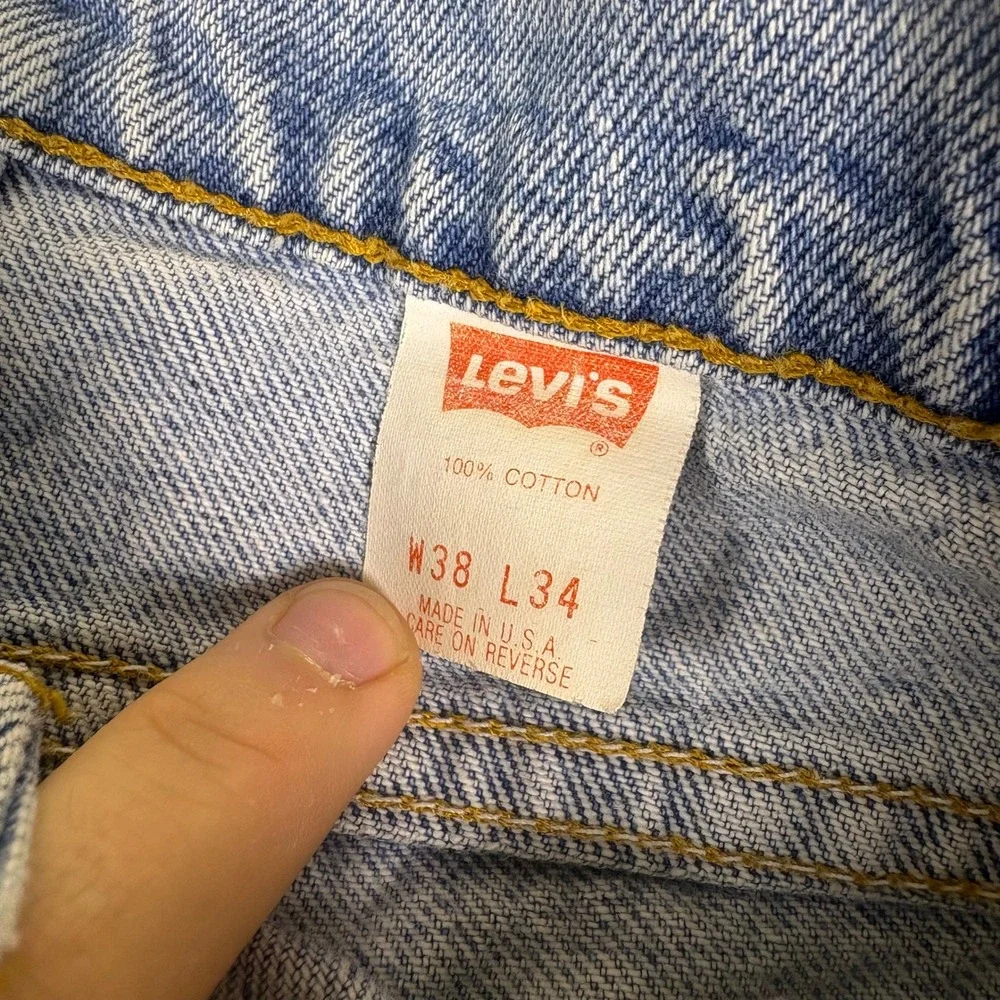 Vintage 90s Levis 550 Orange Tab Jeans Light Wash Relaxed Tapered Made in USA 38